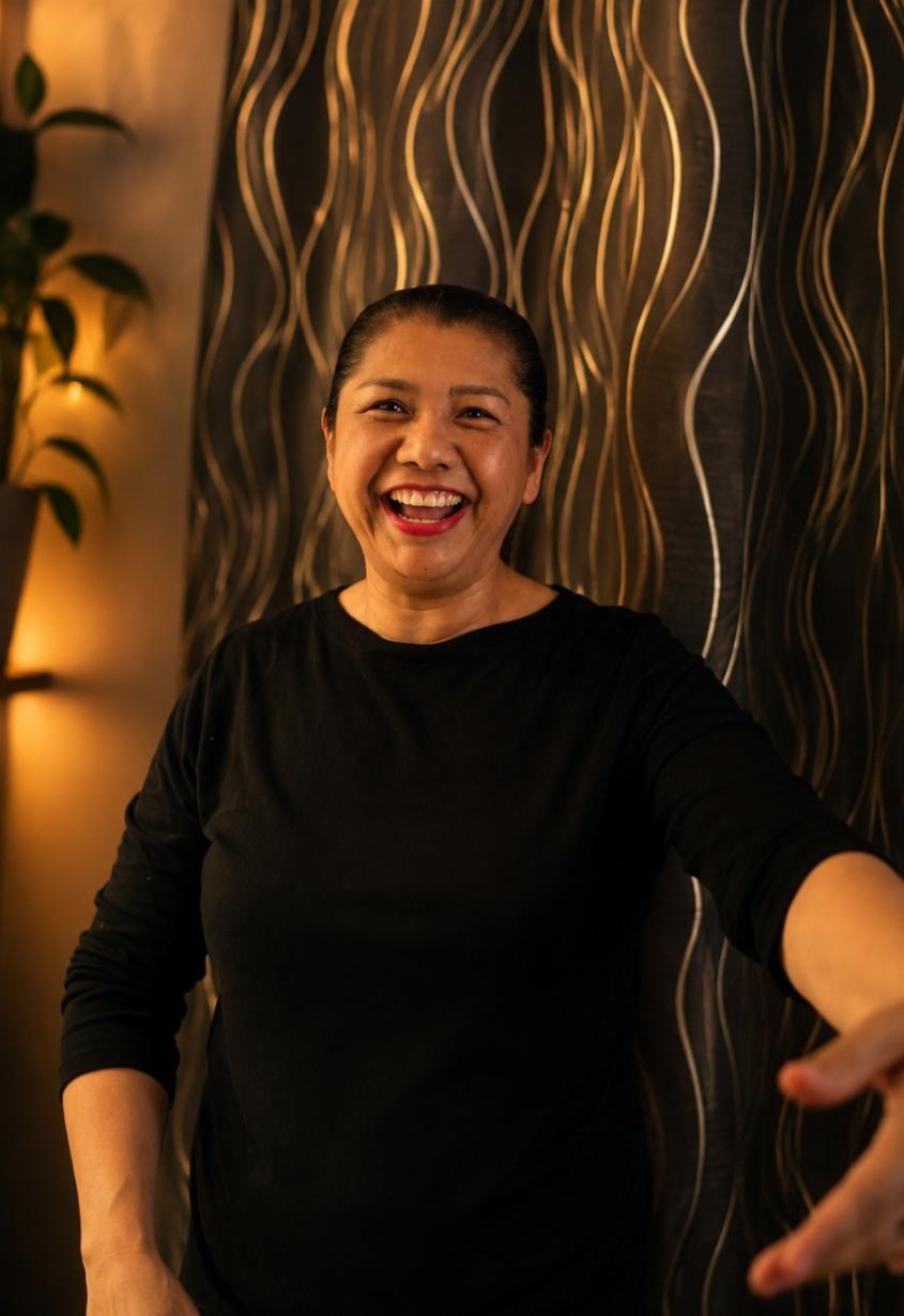 Wanpen Chomsri, Inhaberin von Golden Spoon Thai Massage Holzkirchen
